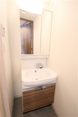 【洗面所】 | スプランディッド難波WEST