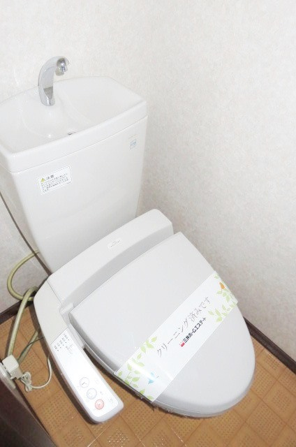 プルナスお茶の水のトイレ|※写真は同タイプの別室になります