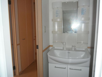 【独立洗面台】 | クレアールA | シャンプードレッサーが付いて便利です。