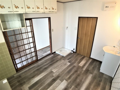 【洋室】 | 曲川町戸建