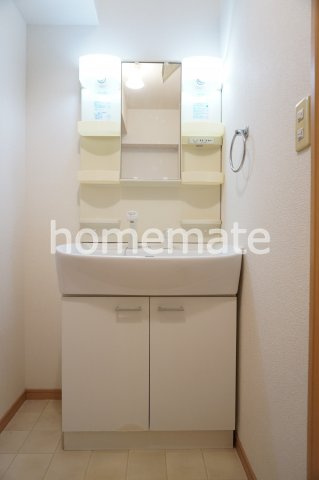 熊本市中央区水前寺公園の賃貸マンションの独立洗面台