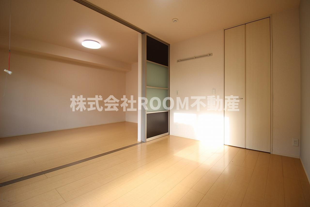 ボナールの洋室|落ち着いた色調の洋室です