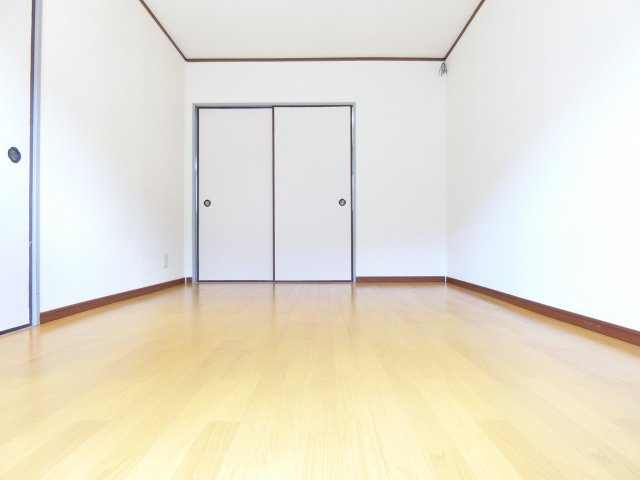 尾崎ハイツの寝室