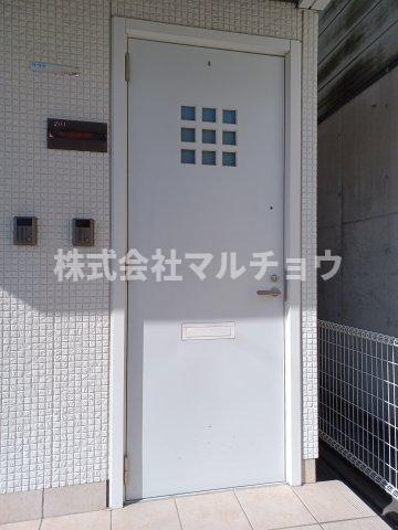 サラナHOUSEの玄関|ゆったりとした玄関です