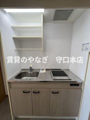 【キッチン】 | M’ｓ FLAT | コンパクトなキッチンで掃除もラクラク