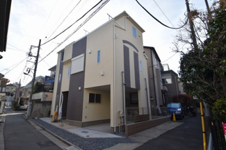 【外観】 | 4路線3駅利用可能で利便性良な新築物件！