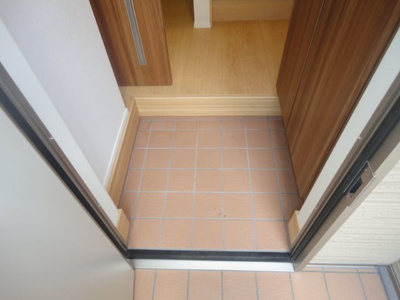 【玄関】 | HAKURAKU PARK COURT(白楽パークコート) | 玄関です