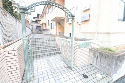【エントランス】 | ヴュー深草