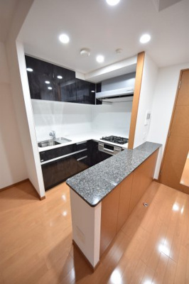 【キッチン】 | リーガル神戸三宮フラワーロード