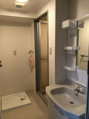 【洗面所】 | パレグランドール | 使いやすい洗面所です