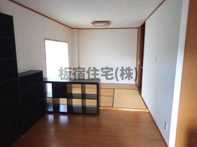 【和室】 | 多井畑貸家2階