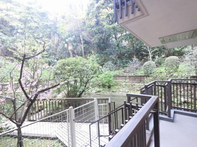 【展望】 | パーク・ハイム南軽井沢 | ２階部分からの眺望です。