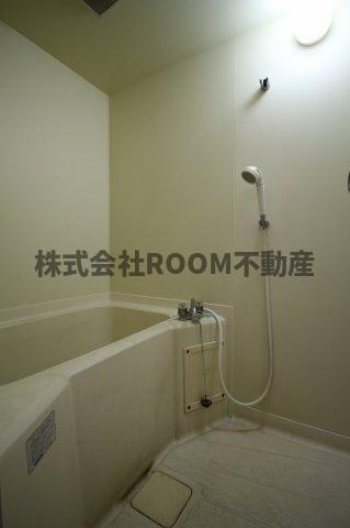 丸久第12コーポ A・B・C・D棟の浴室|お風呂です