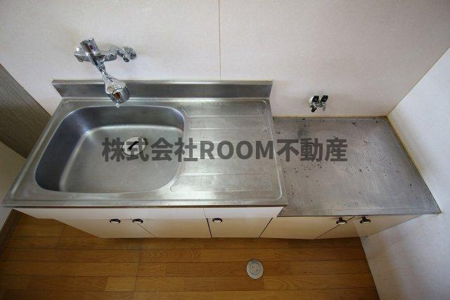 丸久第12コーポ A・B・C・D棟のキッチン|きれいなキッチンです