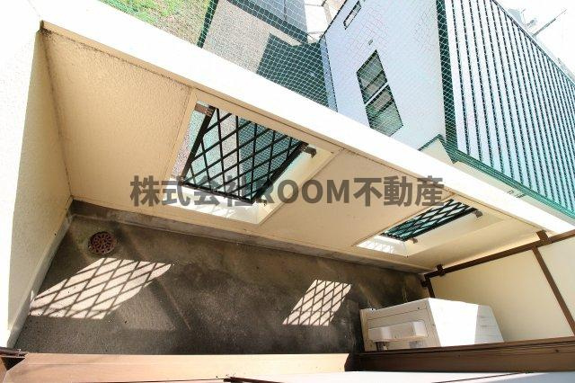 丸久第12コーポ A・B・C・D棟のバルコニー|バルコニー付きです