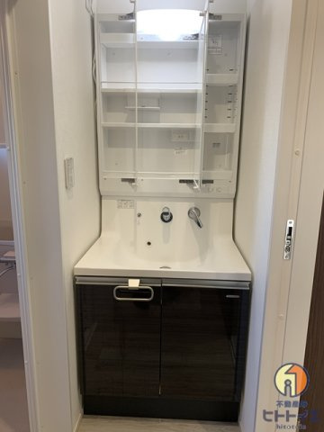 オラス本山の独立洗面台