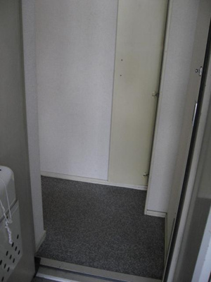 【エントランス】 | エステート若宮