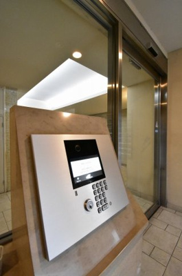 【その他共用部分】 | イトーピア大森山王アルヴェ | オートロックのスイッチパネルです。