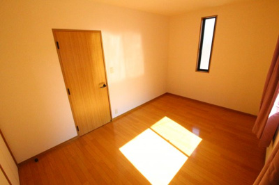 【寝室】 | 湊川町10丁目戸建