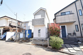 【外観】 | 間もなく完成です。内部のご確認はできますのでお気軽にお問合せ下さいませ。