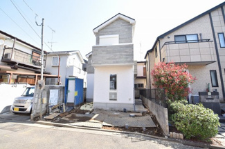 【外観】 | 現地見学や資料請求などお気軽にお問合わせ下さい
周辺環境とあわせて現地ご案内致します。