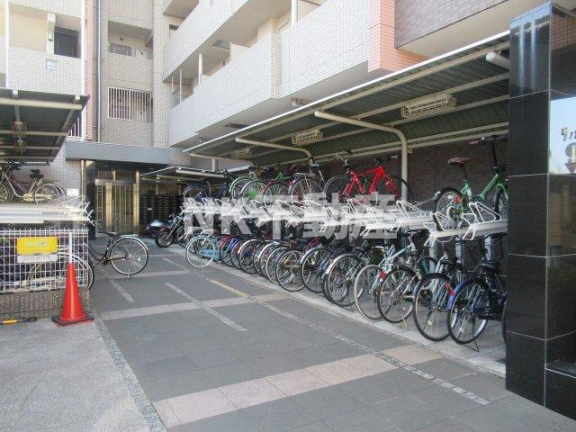 【その他共用部分】 | リバーサイド金岡五番館（久宝寺口賃貸） | 駐輪場です