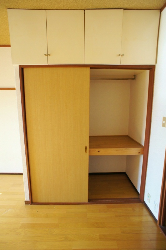 カーサオガワ【キャッシュバック対象物件】の収納|ちょっとした収納スペースも充実しています