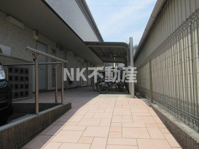 【ロビー】 | アーレント（河内花園賃貸） | 建物の内部です