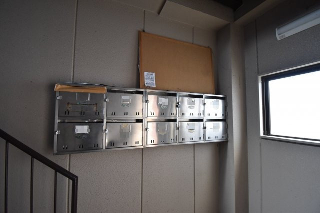 井上ハイツのその他共用部分|集合郵便受け