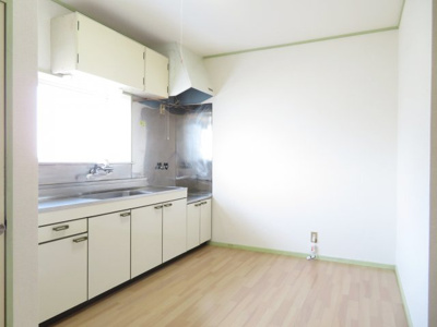 【居間・リビング】 | リバーサイド・クサカワ