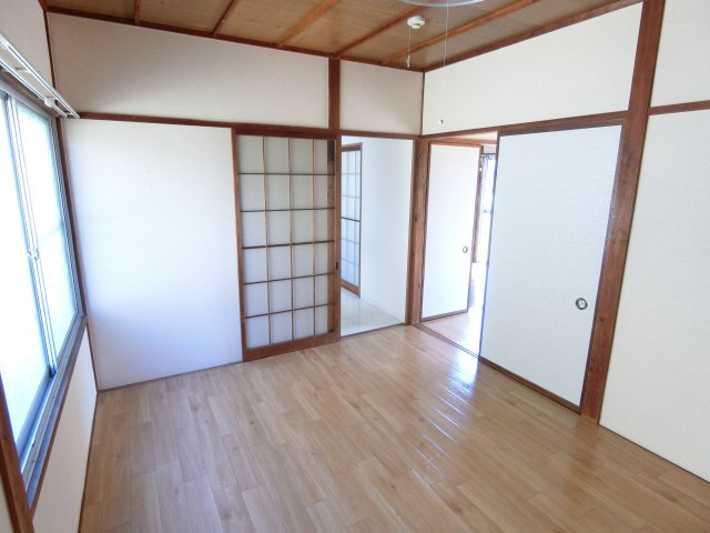 楊子町戸建59の洋室