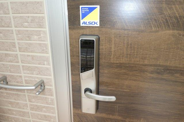 ザルツブルグ中林のセキュリティ|ICカードキー