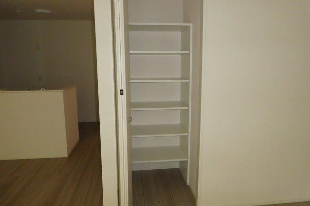 ザルツブルグ中林の収納|LDK収納