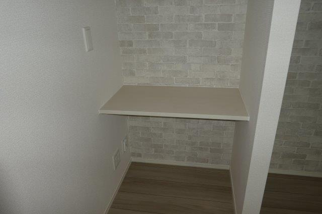 ザルツブルグ中林のその他|LDK机