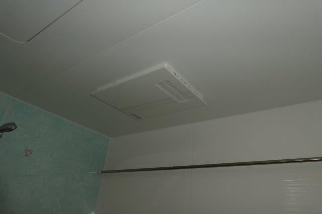 ザルツブルグ中林の浴室|浴室乾燥機