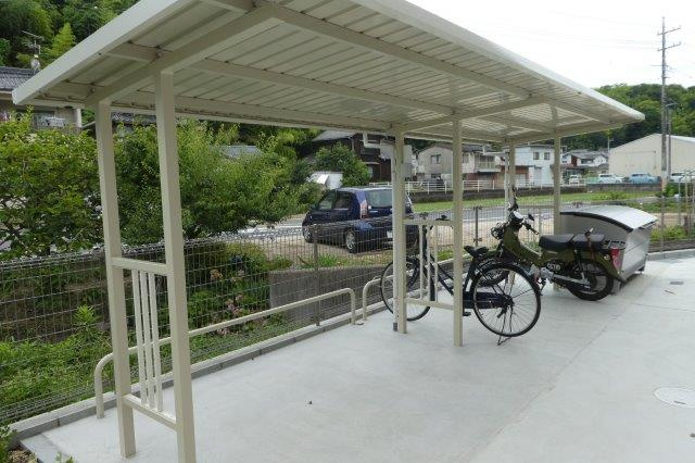 都窪郡早島町早島のアパートのその他共用部分|自転車置き場