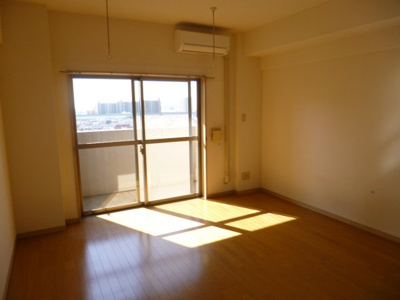 【洋室】 | エムズレジデンス