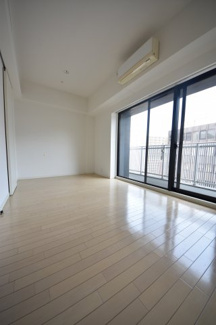 【居間・リビング】 | レジディア神戸元町