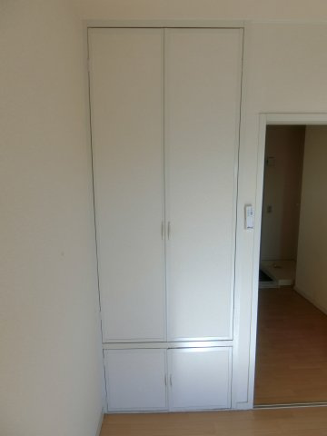 カクサンコーポの収納