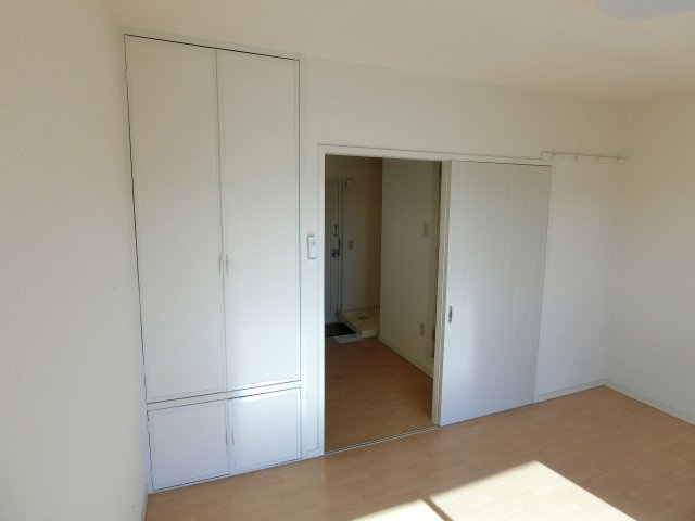 カクサンコーポの玄関|きれいな玄関です