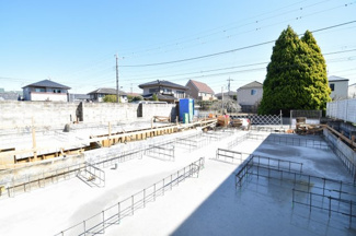 【外観】 | 現地見学や資料請求などお気軽にお問合わせ下さい
周辺環境とあわせて現地ご案内致します。
