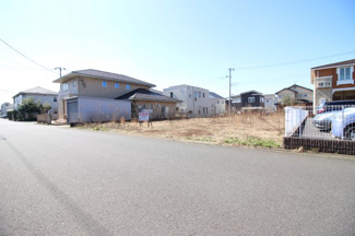 【前面道路含む現地写真】