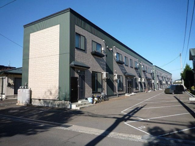 【外観】 | メゾンラフォーレB | 一戸建て感覚のメゾネットタイプ