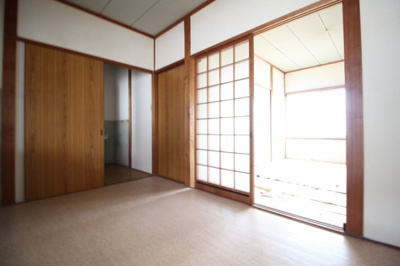 【洋室】 | 倉富荘