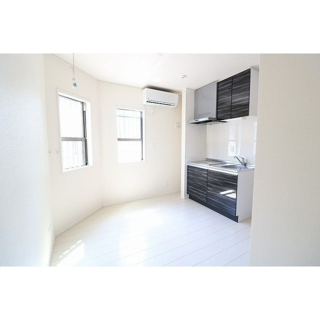 アウラ本郷台の居間・リビング