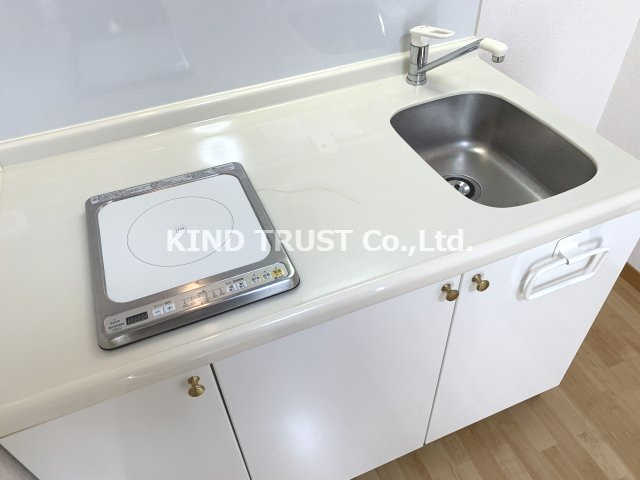 レオン天神橋のキッチン|お料理しやすいキッチンです