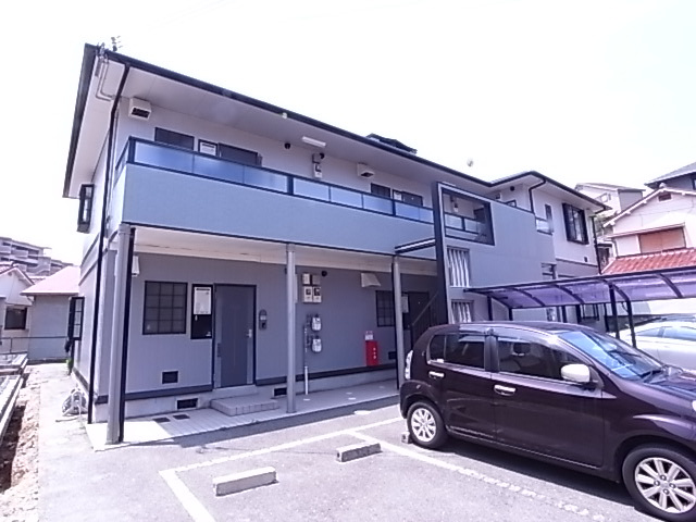 YZハイツの外観