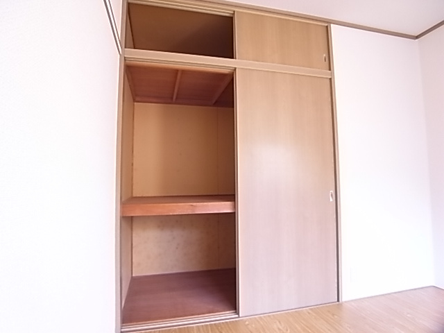 YZハイツの収納