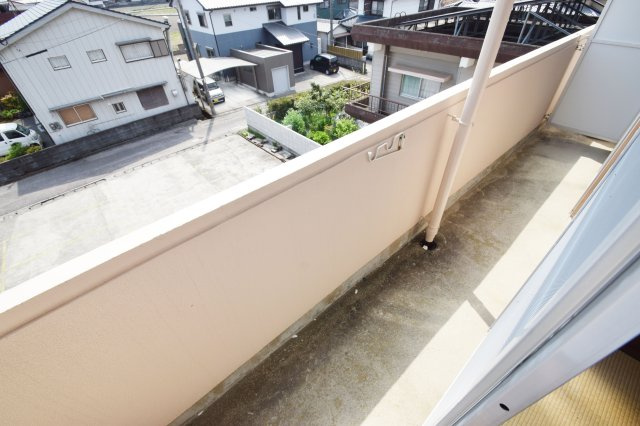 【バルコニー】 | 落ち着いた時間を過ごせるバルコニーです