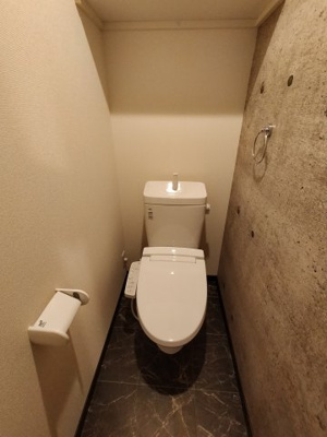 【トイレ】 | ラージヒル長瀬EAST